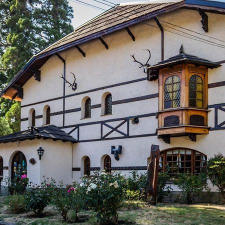 Hosteria La Posta Del Cazador Hotell San Martín de los Andes Exteriör bild